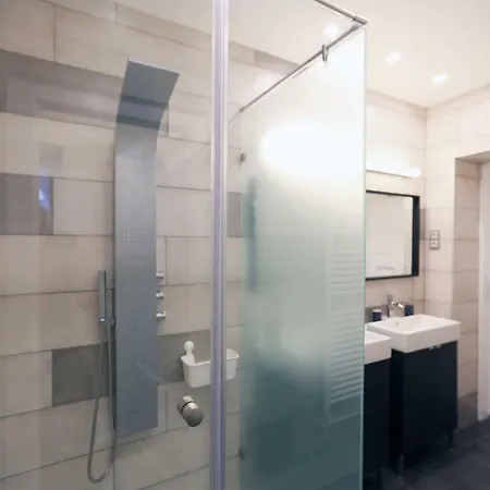 Paulay * 부다페스트